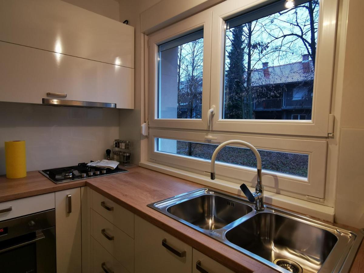 Angela Apartment Zagreb Exteriör bild